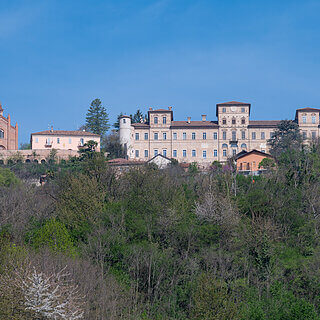 Magliano Alfieri - Castello di Magliano Alfieri